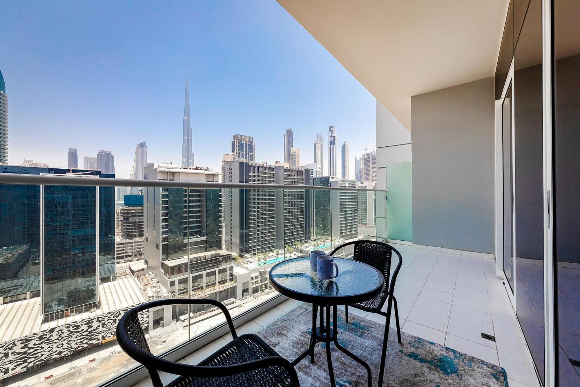 Damac Vera 1br With Downtown & Burj Khalifa View *